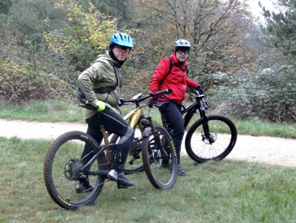 randonnée VTT de dijon. participation du club VTT de beaune  beaune cyclos